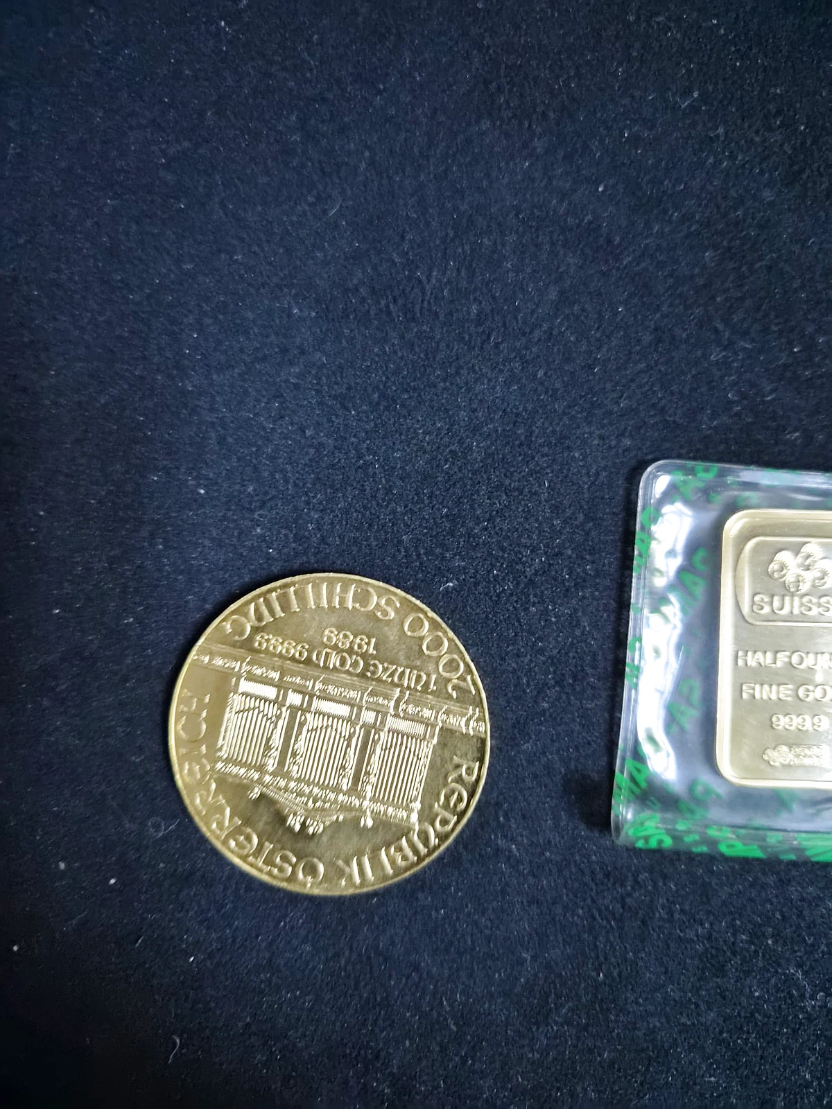 Wiener Philharmoniker 2000 Schilling und zertifizierter Feingoldbarren in Originalverpackung
